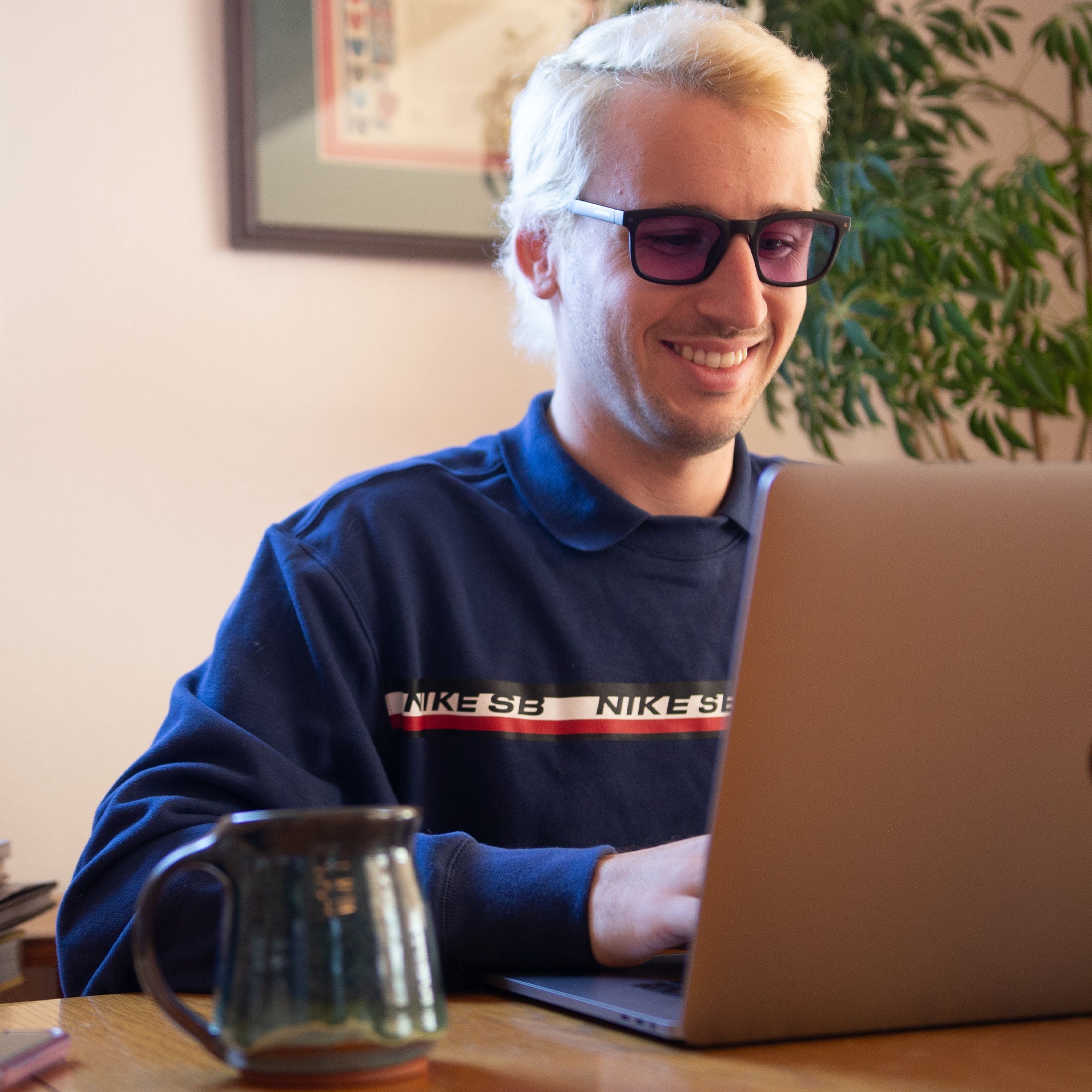 Grayson Matte Black Outdoor Protan Plano