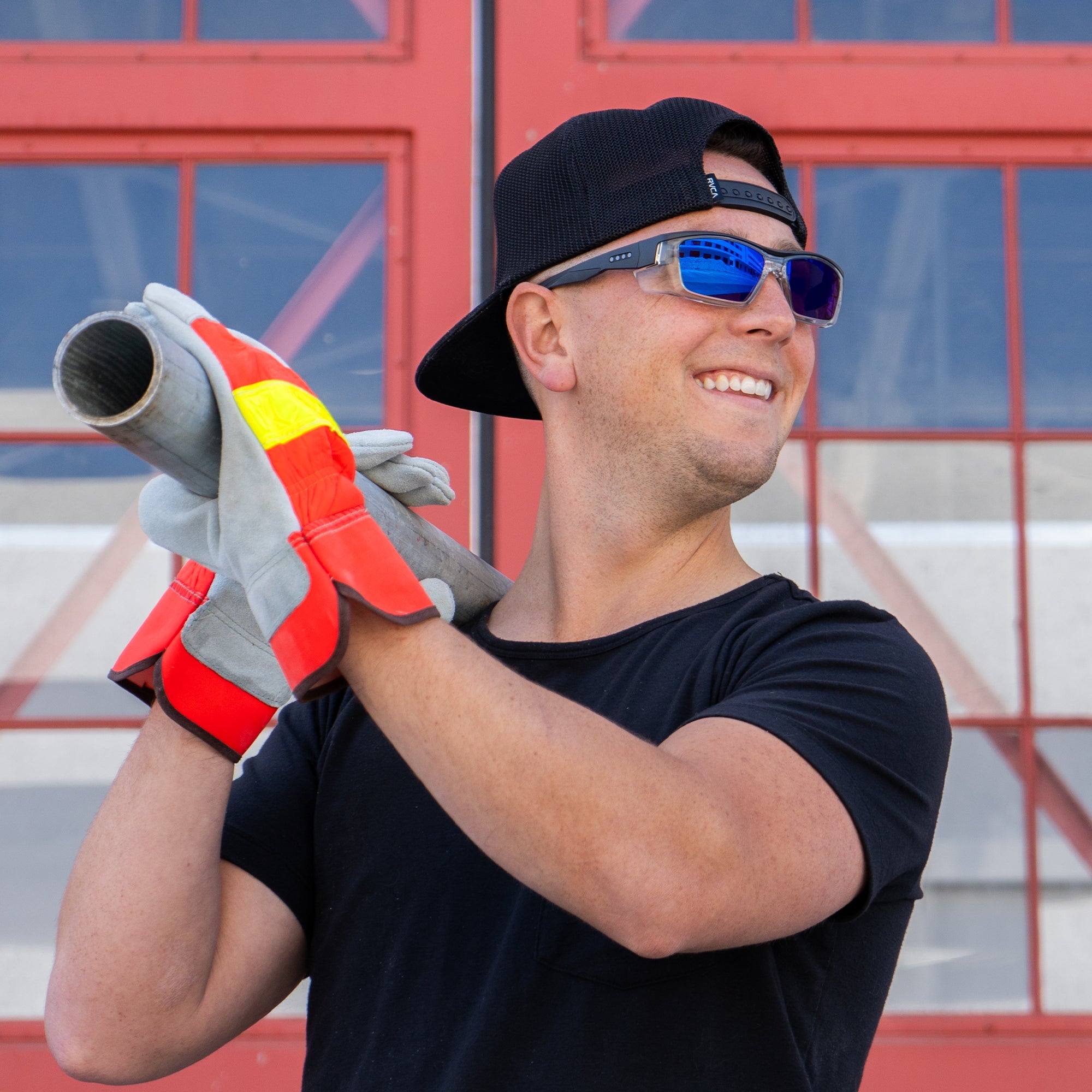 Martinez Black/Clear Outdoor Deutan Plano